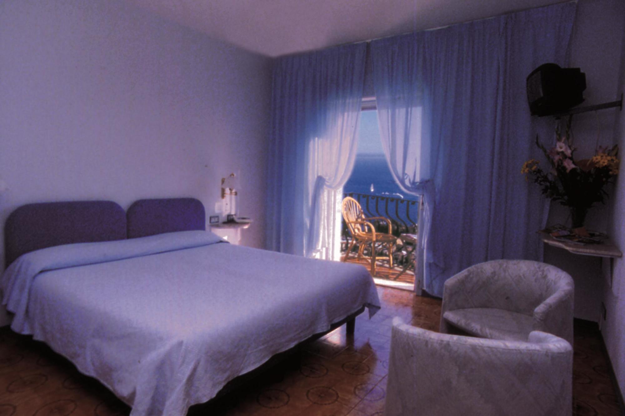 Hotel Sole Castello Taormina Exterior foto